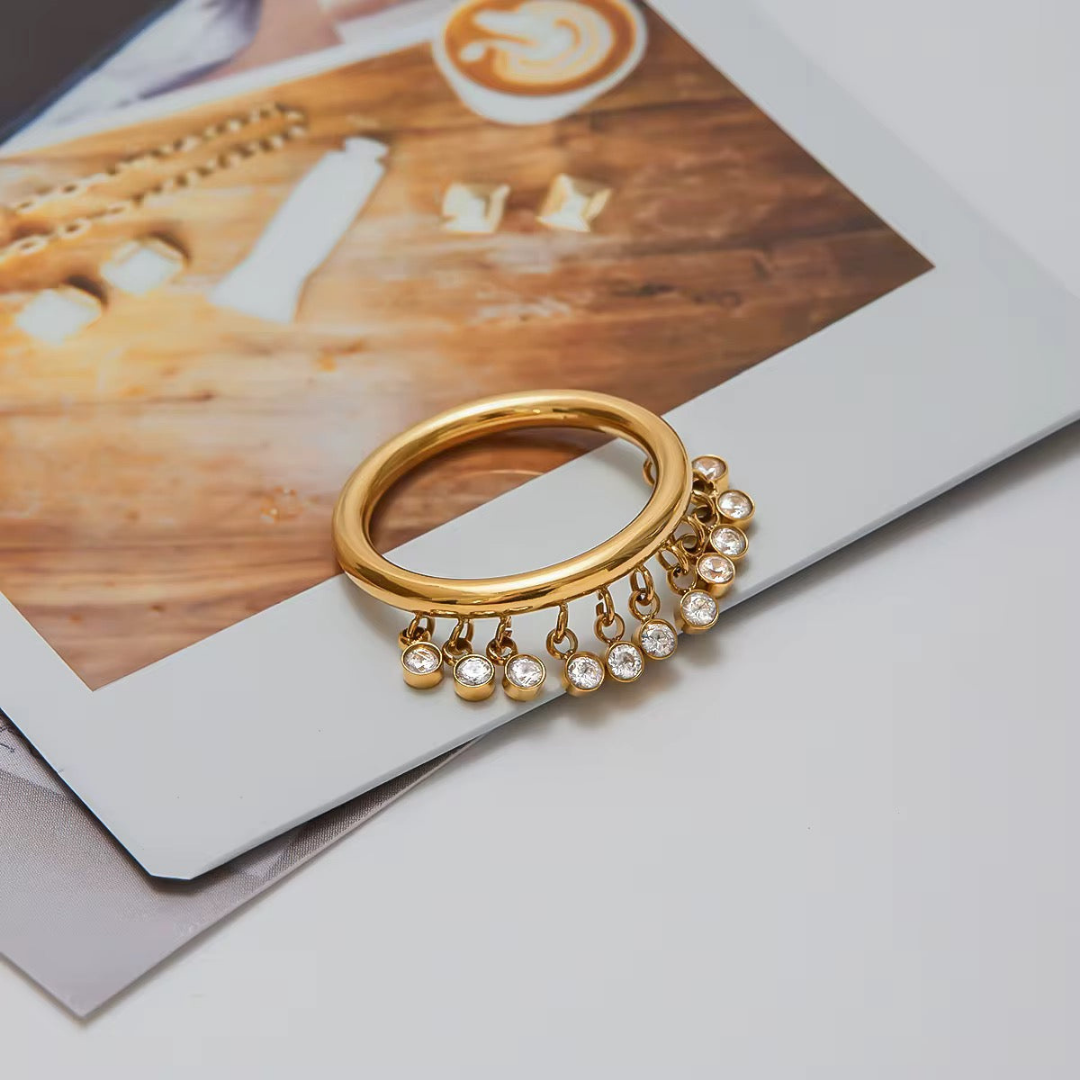 Dangle Charm Ring – 18K Gold Plated Anti-Tarnish Statement Ring