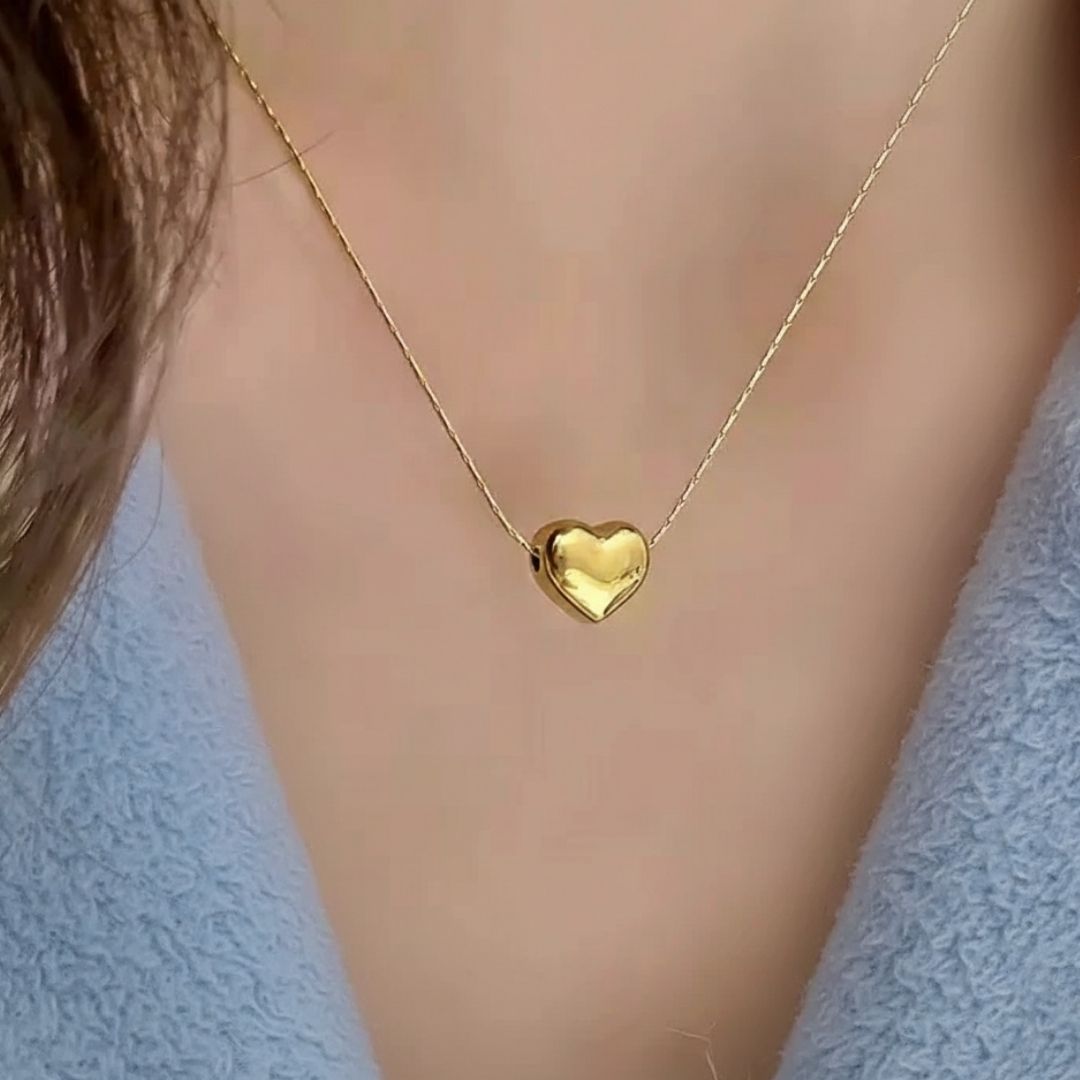 Minimal Gold Heart Pendant Necklace for Everyday Wear