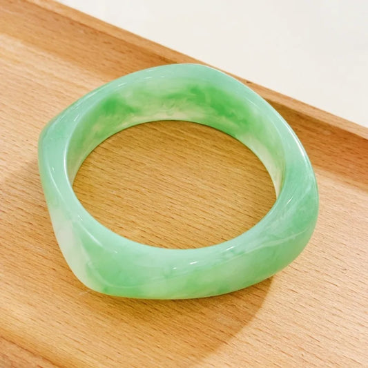 Chunky Resin Bangle Bracelet for Women - Pista