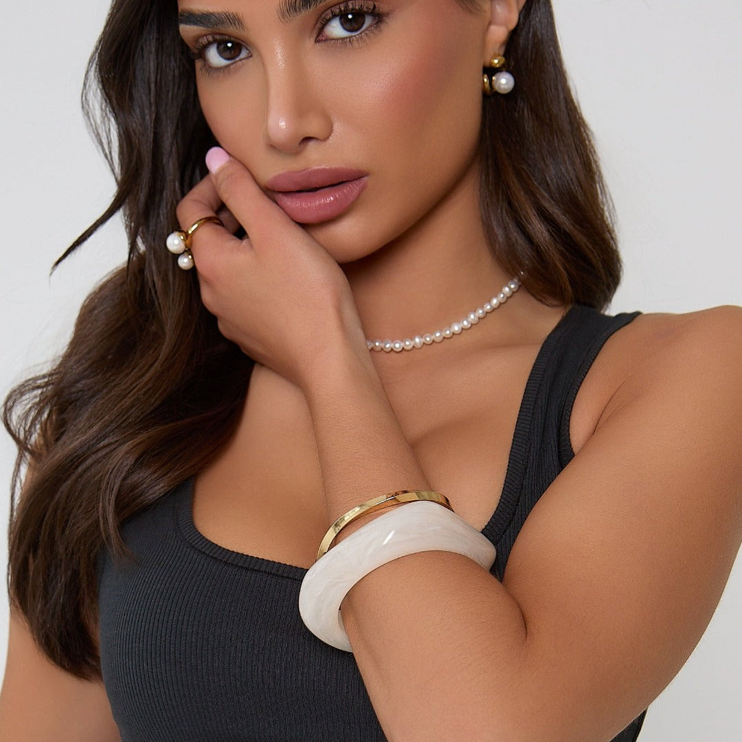 Chunky Resin Bangle Bracelet for Women - White